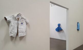 Swagger, installation view