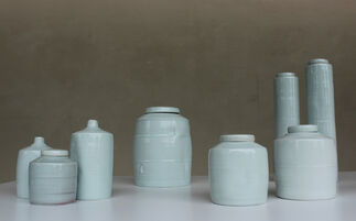 Edmund de Waal: Early work: vessels from the Rosenheimer Collection, installation view