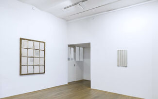 Spezifikation #42: pure, installation view