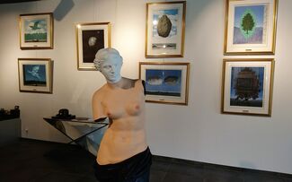 René Magritte : lithographs & bronze sculptures, installation view
