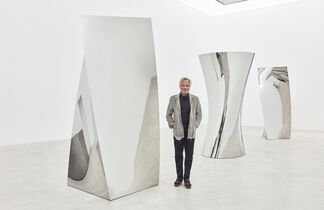 Anish Kapoor Gathering Clouds, installation view