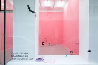 KOENIG2 | Olga Holzschuh, installation view