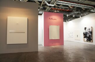 Mo J Gallery at Art Stage Singapore 2016, installation view