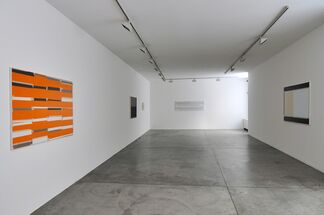 Kees Goudzwaard "Setting for White", installation view