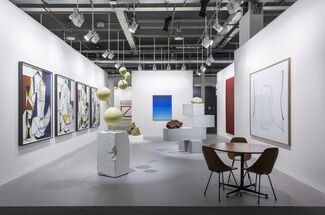 Galería OMR at Art Basel 2016, installation view