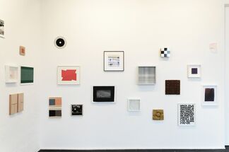 edition ROTE INSEL. Multiples + Series, installation view