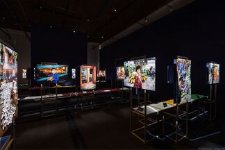 Steve McCurry, Cibo, installation view