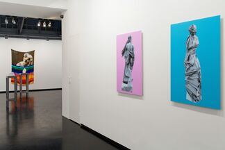 SCREEN / SPACE solo show by Phil Thompson, installation view