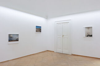 Armin Linke - Senza Rughe, installation view