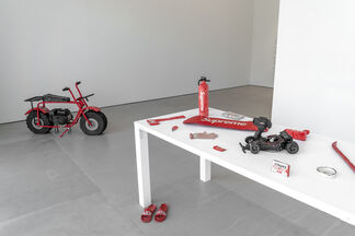 Dean Roper - New Consumerism, installation view