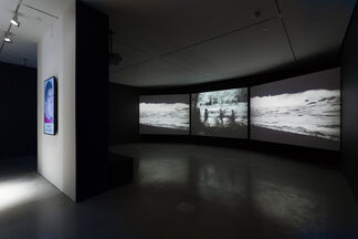 LOOKING AT ONE THING AND THINKING OF SOMETHING ELSE, installation view