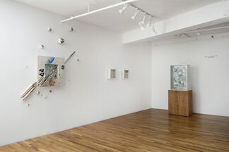 Mary Bauermeister: Omniverse, installation view