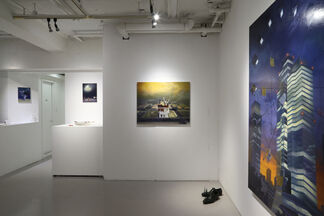 Cityscapes in Blurred Light, installation view
