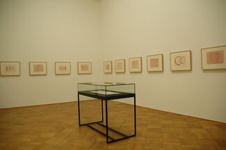 Louise Bourgeois Fugue, installation view