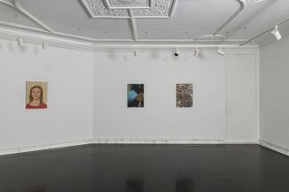 Mona, installation view
