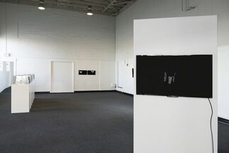 Mike Bray & Anya Kivarkis | Time and the Other, installation view