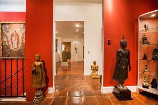 Living with Antiquities, installation view