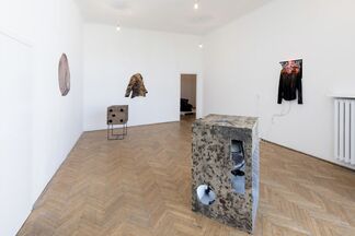 Florian Auer - Changing the Wheel, installation view