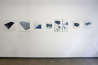 I SINK INTO THE BLUE, installation view