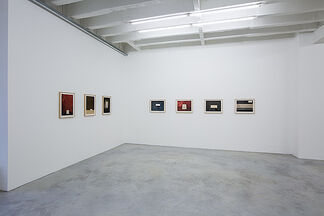 Ignasi Aballí, "something is missing", installation view