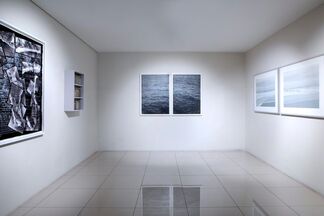 Stephen Inggs | Vanessa Cowling: Shoreline, installation view