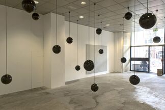 Grating the grid, installation view