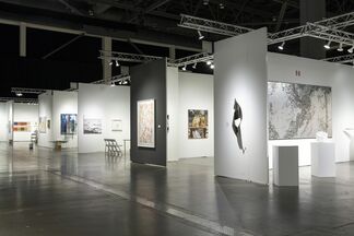 Russo Lee Gallery  at Seattle Art Fair 2018, installation view