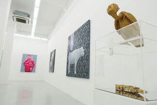 IN THE LOOP, installation view