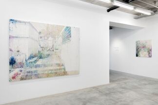 Sur le fil / On the Edge, installation view