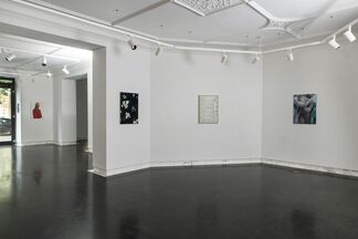 Mona, installation view