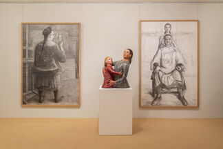 Trésors Révélés II - peintures, oeuvres sur papier, sculptures, installation view