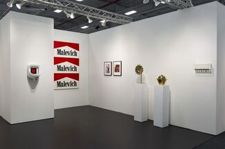 Galerie Sébastien Bertrand at NADA New York 2016, installation view