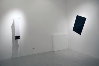 Emmanuele De Ruvo - Degrees of Freedom, installation view