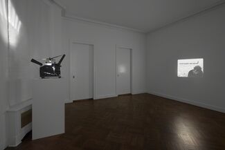 "Marcel Broodthaers: Écriture", installation view