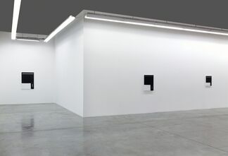 André Butzer, installation view