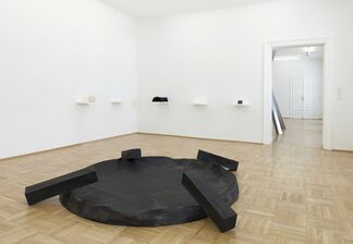 MICHAŁ BUDNY - The Song of Skull, installation view