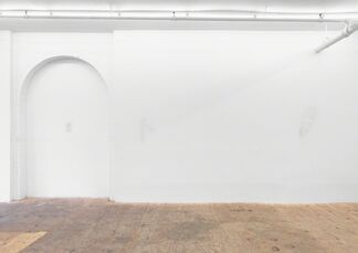 Cristóbal Lehyt, "Given a wall, what's happening behind it?", installation view