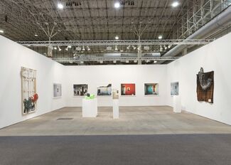 Maccarone at EXPO CHICAGO 2017, installation view