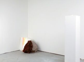 REAL THINGS, installation view