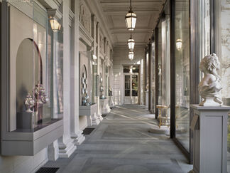 From Sèvres to Fifth Avenue: French Porcelain at The Frick Collection, installation view