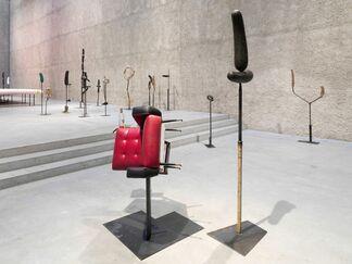 ERWIN WURM - The Serious Life of a Ridiculous Man, installation view