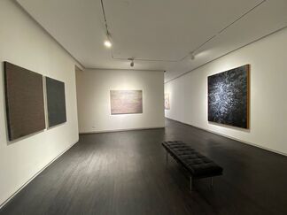 Qīng Zhòng : Chen Qiang x Huang Yuanqing, installation view