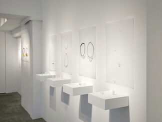 Vol.112 Kazuko Mitsushima "white jewel x daily life", installation view