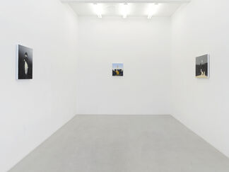 Michael van Ofen | Von der Guillotine zu Waterloo, installation view