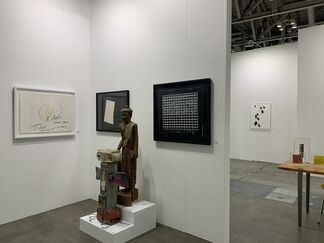 Art Works Paris Seoul Gallery at Art Busan 2021, installation view