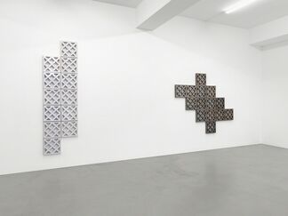 Bettina Pousttchi - Ceramics, installation view