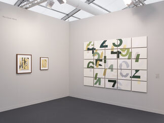 White Cube at Frieze London 2021, installation view