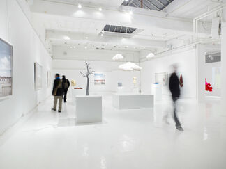 IN PIECES, installation view