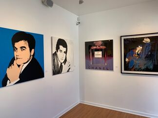 Andy Warhol: Three Decades of Fame, installation view