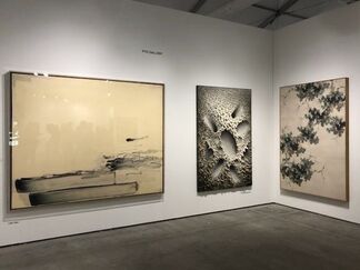 Pyo Gallery at Art Miami 2019, installation view